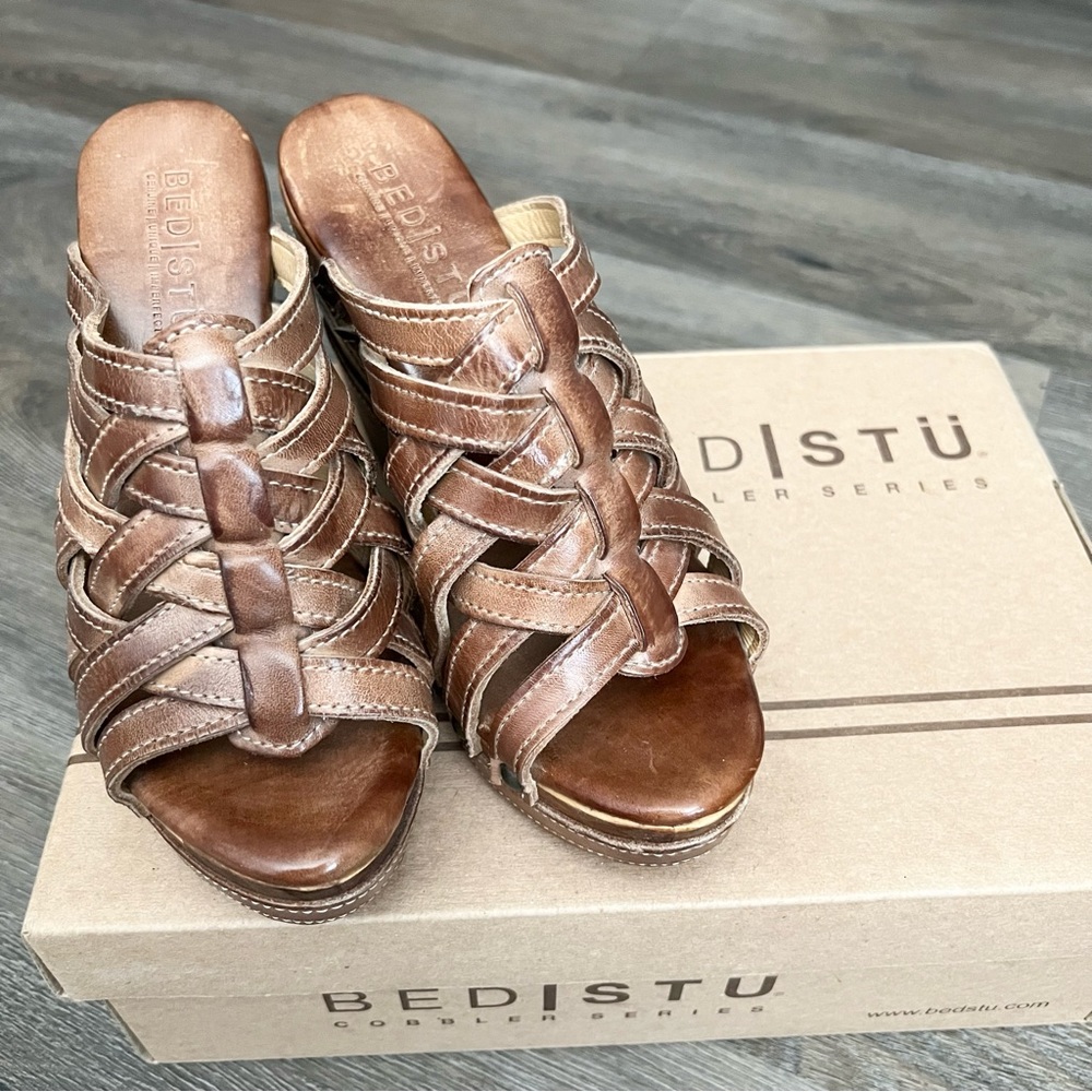 Bed Stu Josie (Gina) Tan Rustic Wedge Sandal Gem